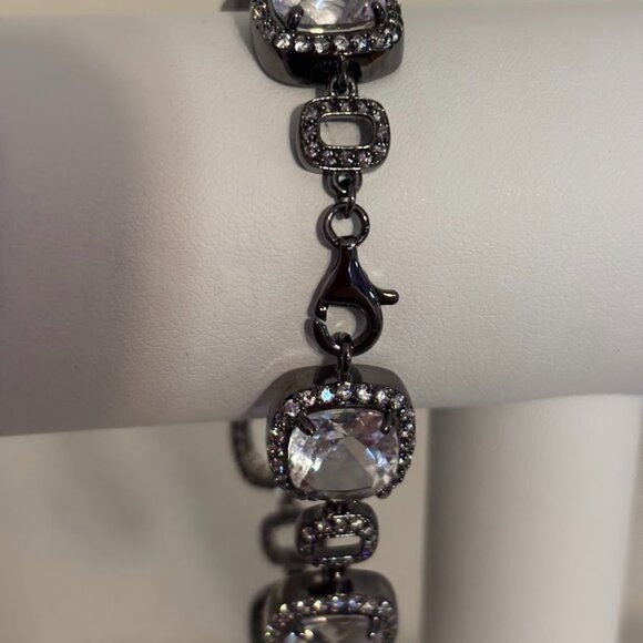 Silver Bracelet Created Quartz and Cubic Zirconia Black Plating 7.5" - Picture 15 of 16